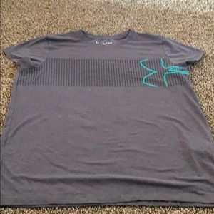Women’s Under Armour classic t-shirt